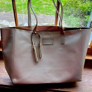 MK LARGE tote